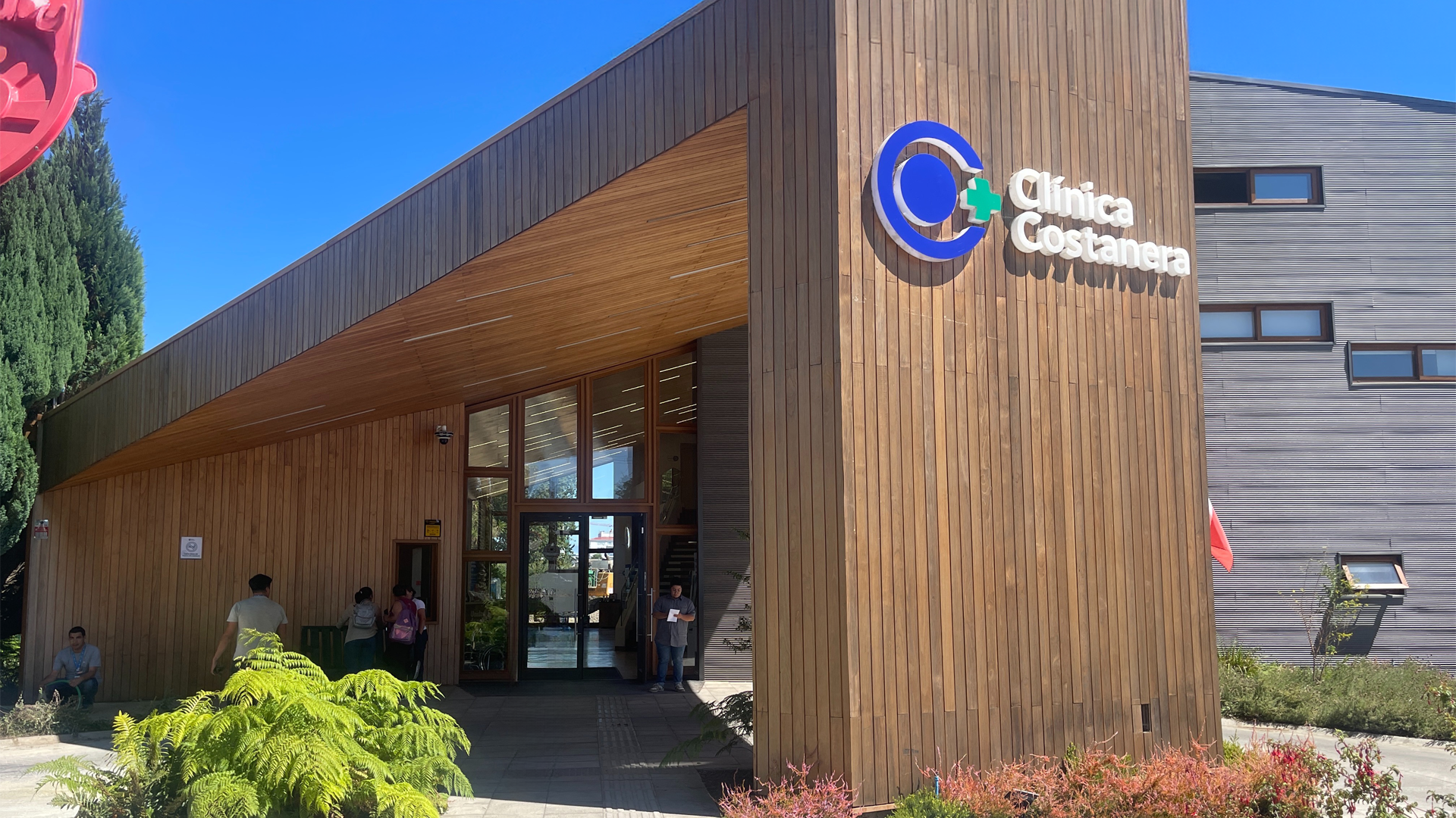 AMPLIACIÓN CLÍNICA COSTANERA VALDIVIA